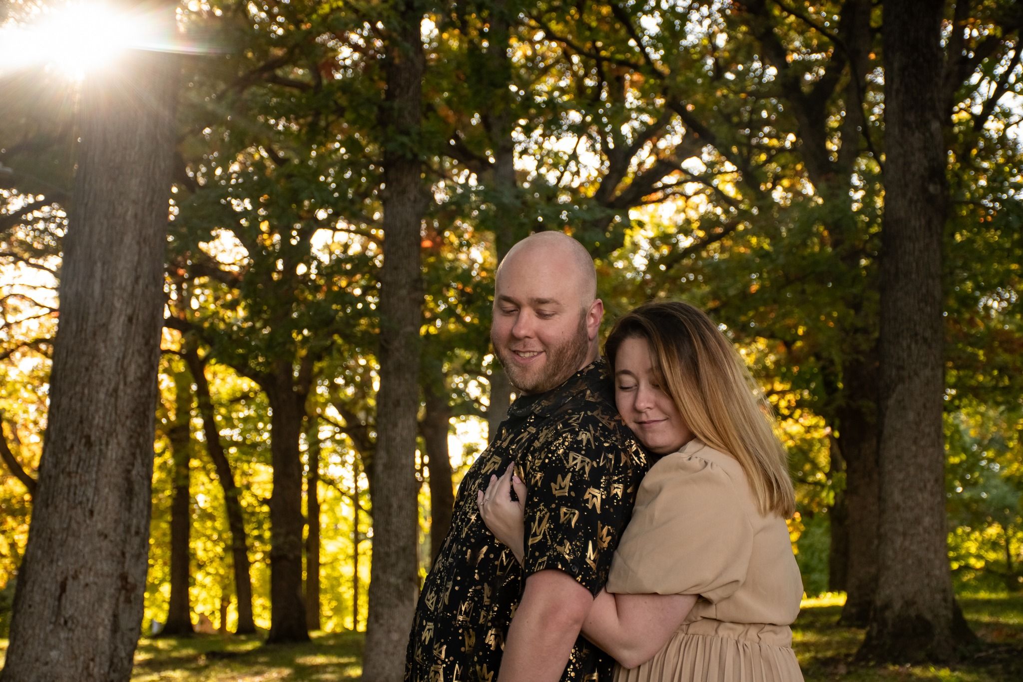 Engagement photo, sun flare