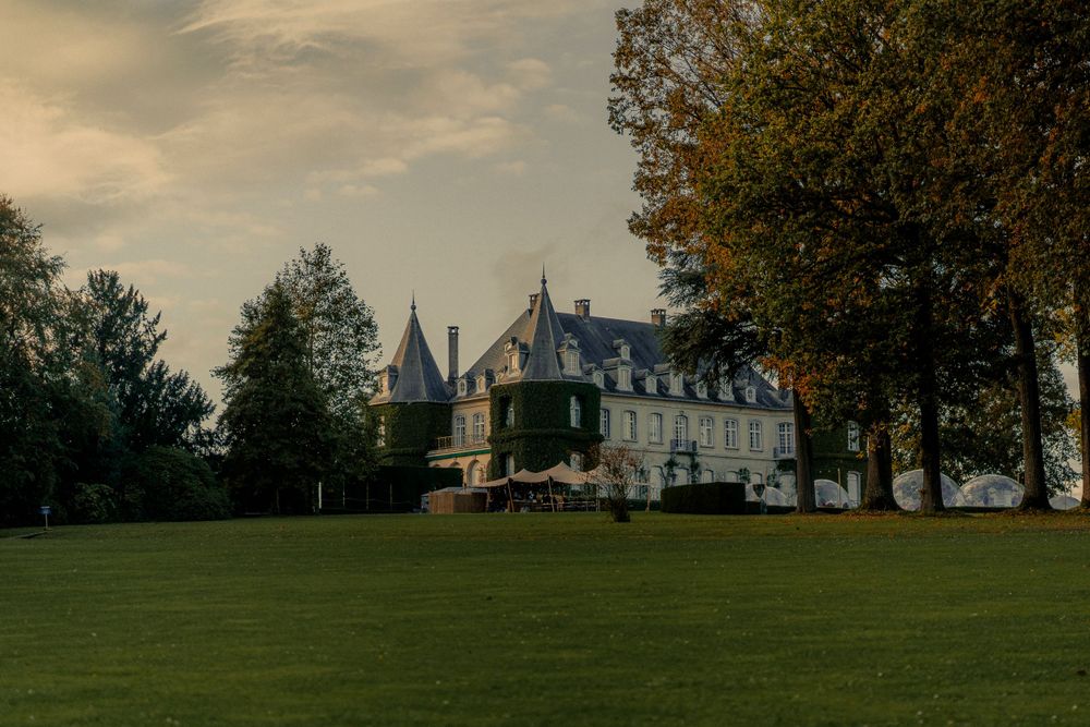 Le chateau de la Hulpe en automne