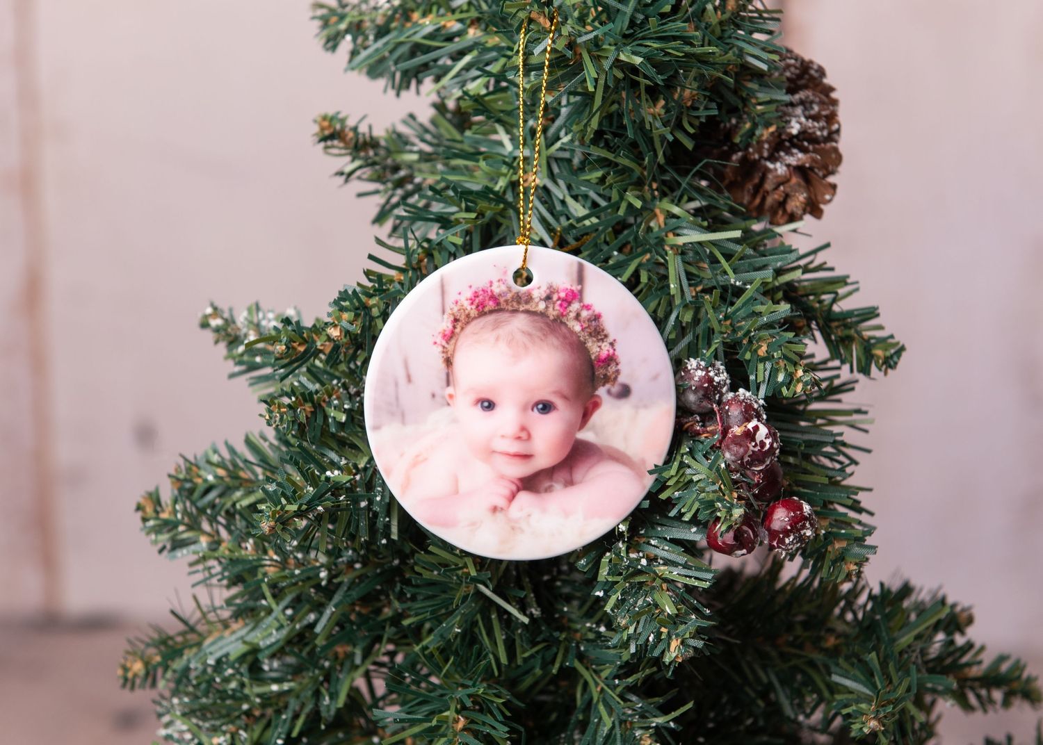 baby newborn bromsgrove Worcester cakesmash hand foot casting birmigham baby newborn pictures photos