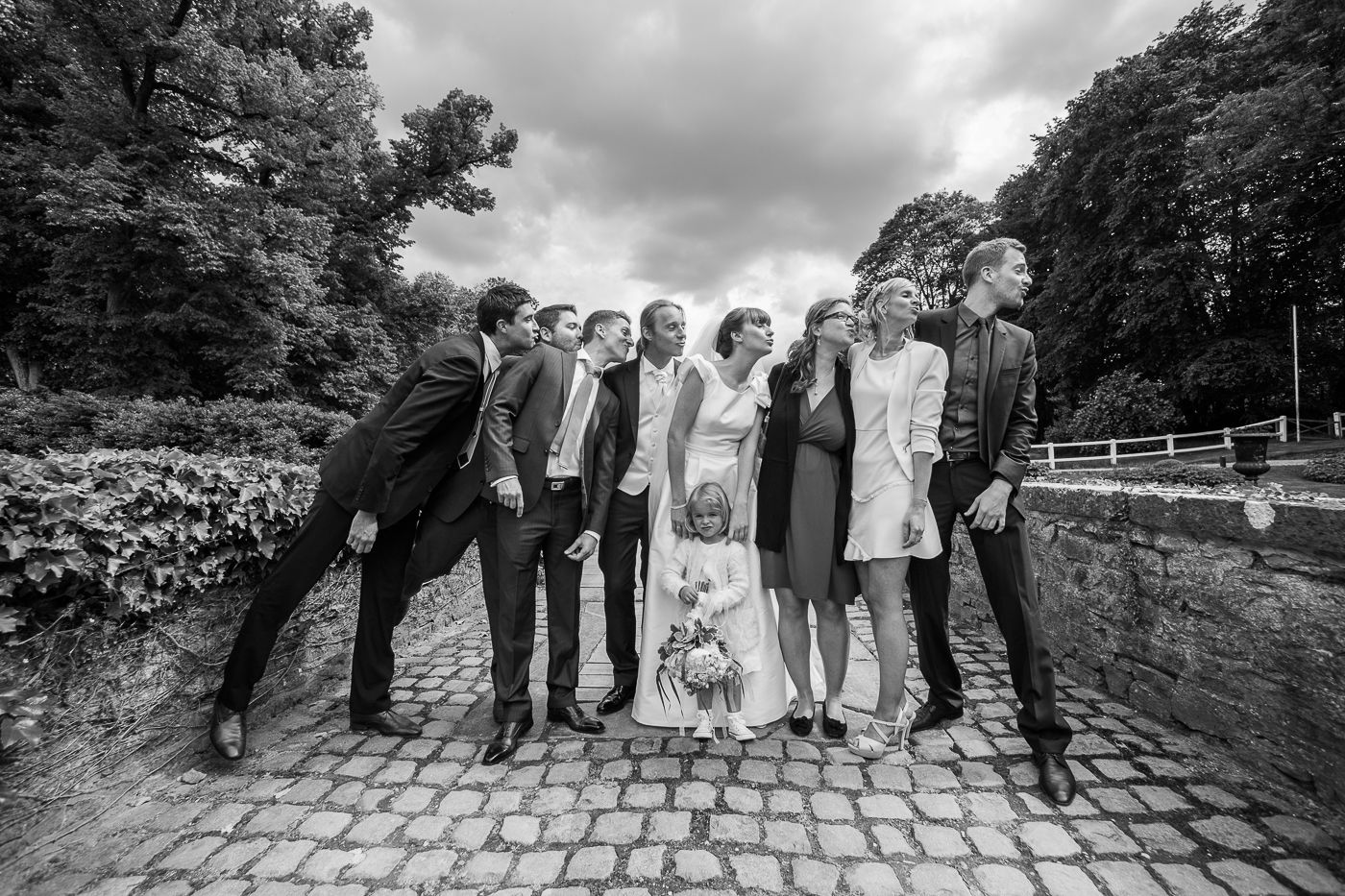 les photos de groupe lors du mariage au Château de La Rocq