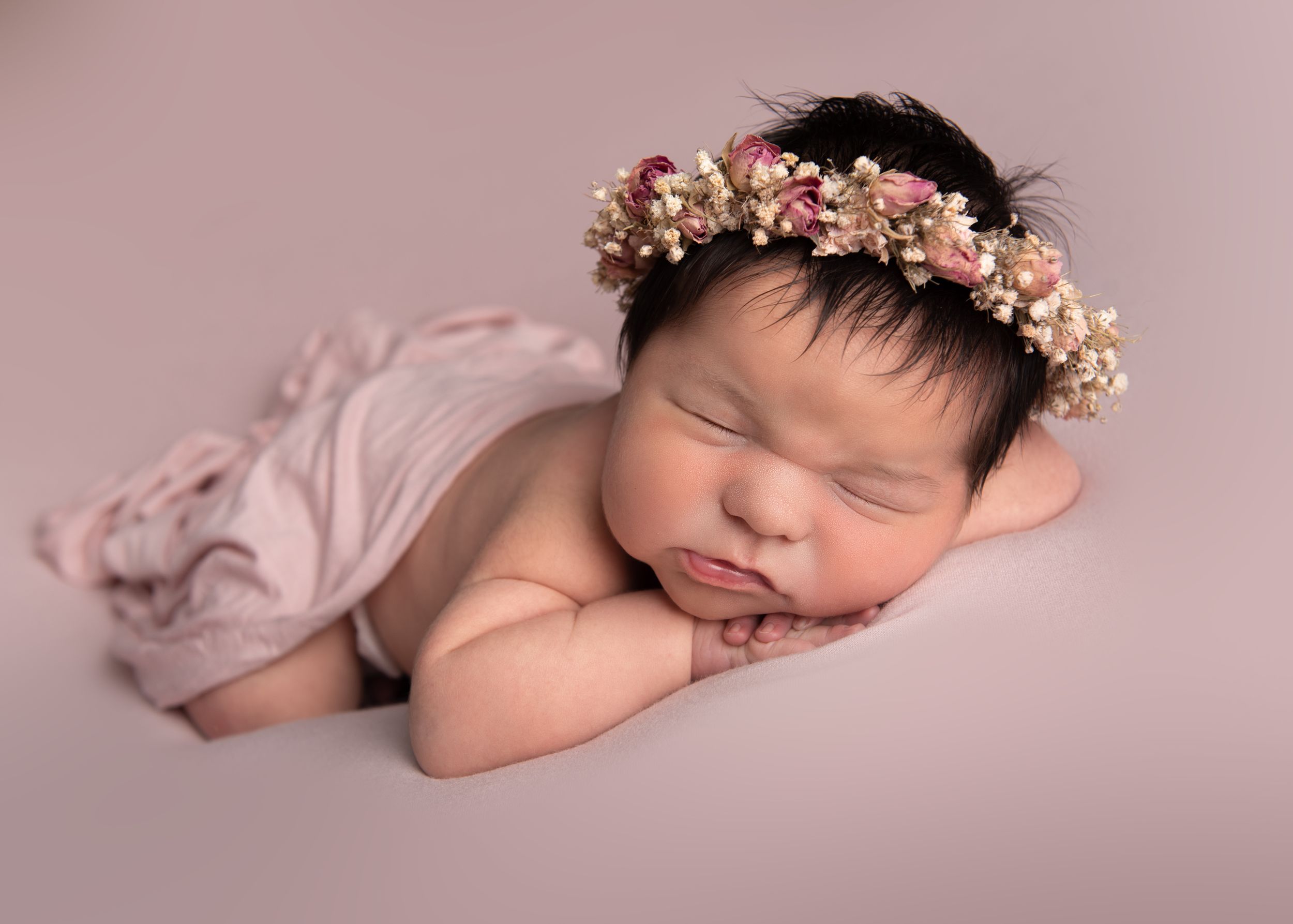 Bromsgrove Worcester newborn baby photoshoot photos pictures