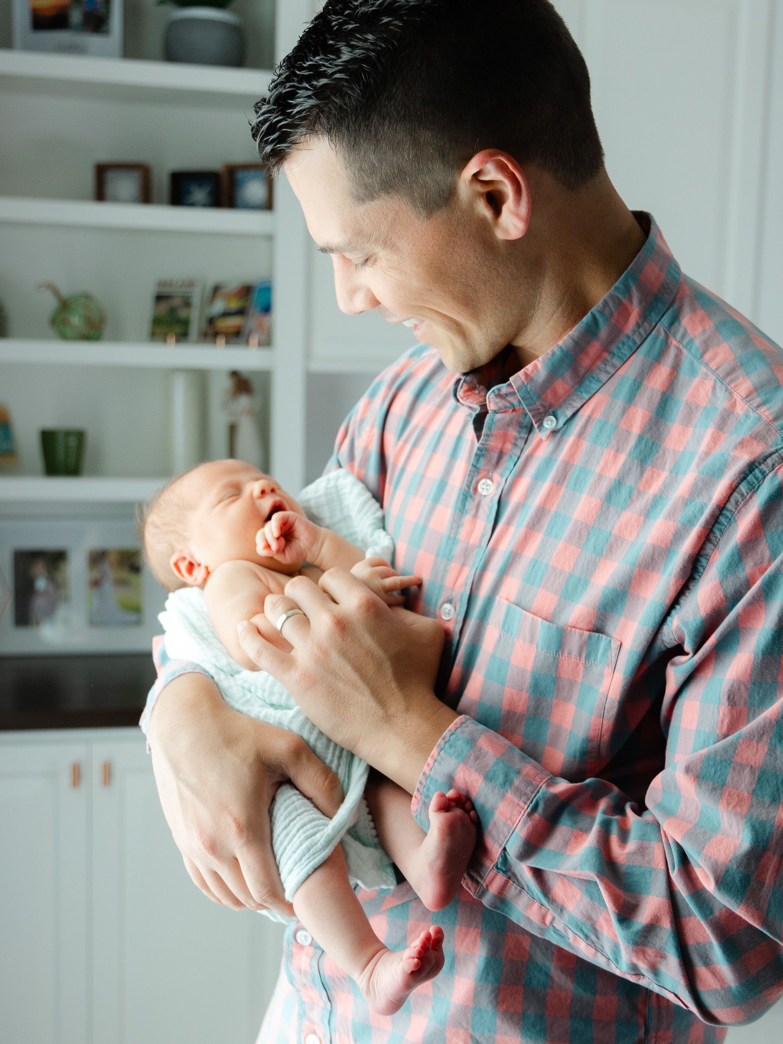 I'm a family photographer in Oxford, OH near miami university specializing in newborn photography, cake smash photography and families