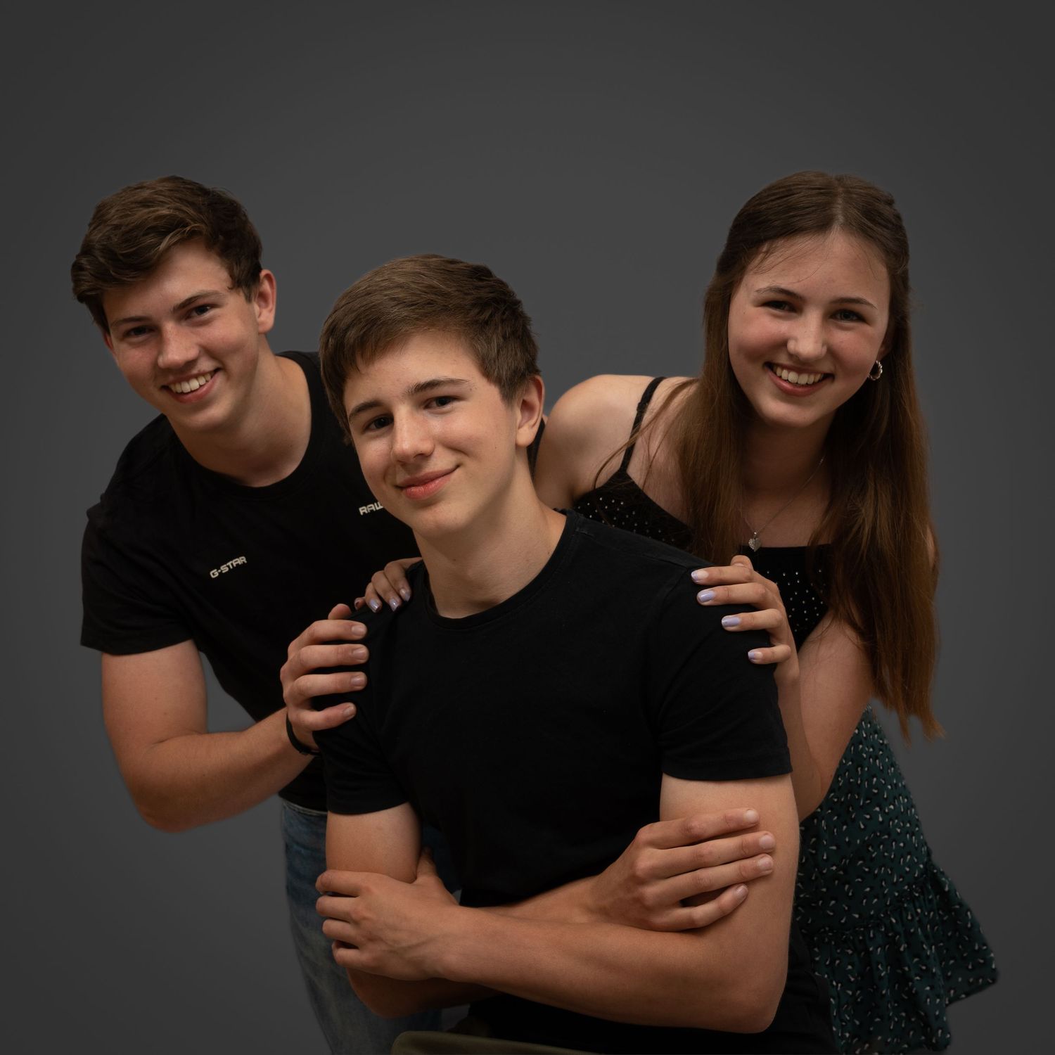Studio portret van drie tieners