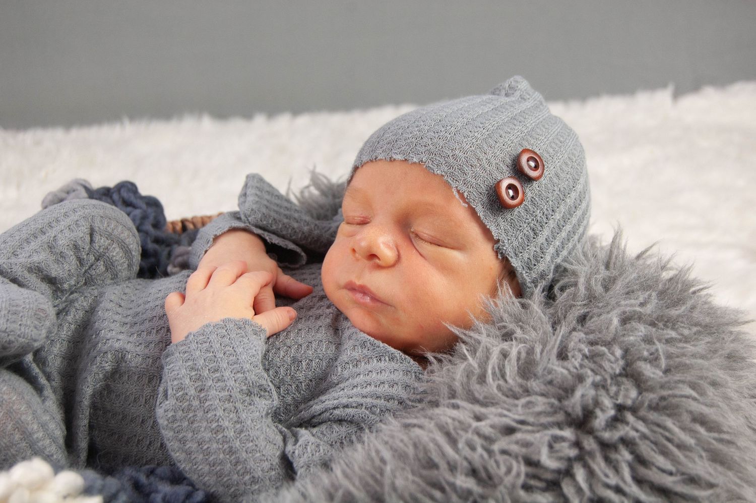 In Home Newborn Session in  Evansville Indiana by ReiLynn Designs