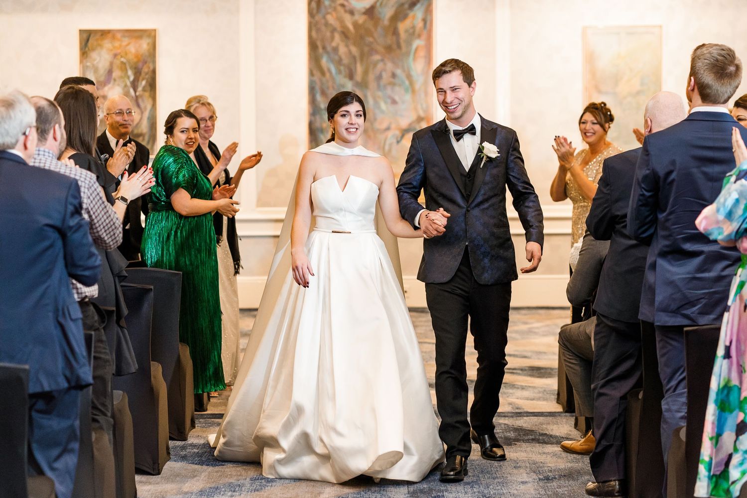 saint kate arts hotel wedding milwaukee wedding photographer downtown MKE kenosha photographer racine photographer bride