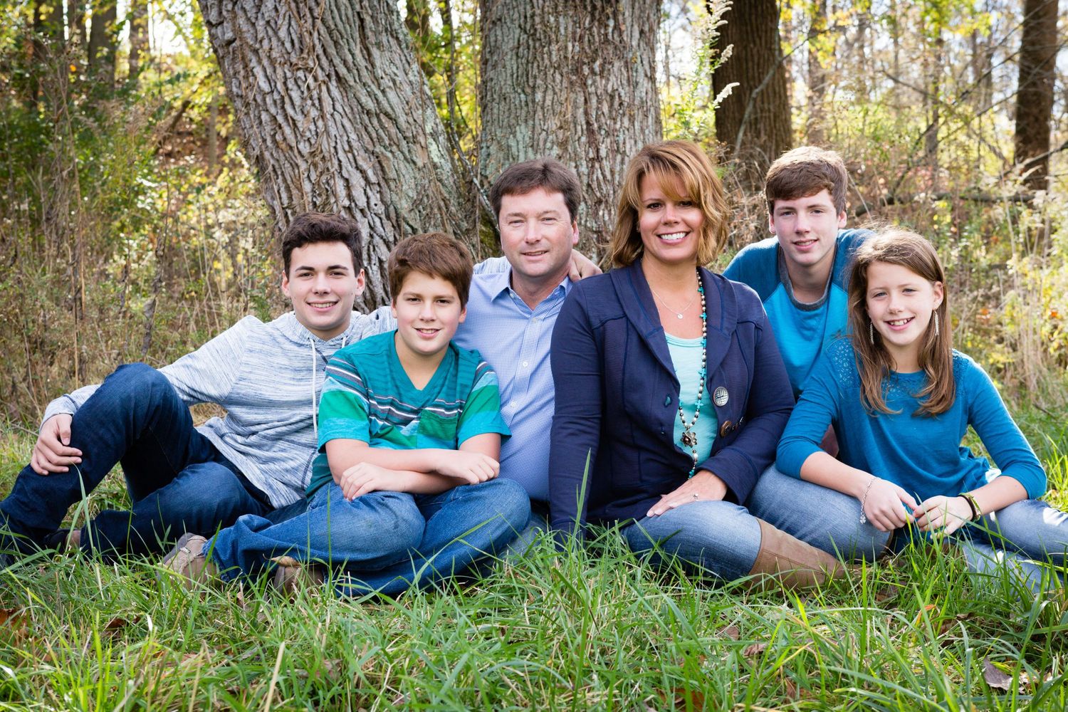 Zionsville photographer - Nathaniel Edmunds Photography - captures family pictures