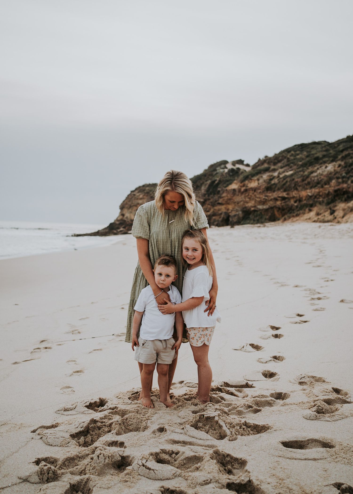 Motherhood Mini Session pricing investment, Yarra valley photographer