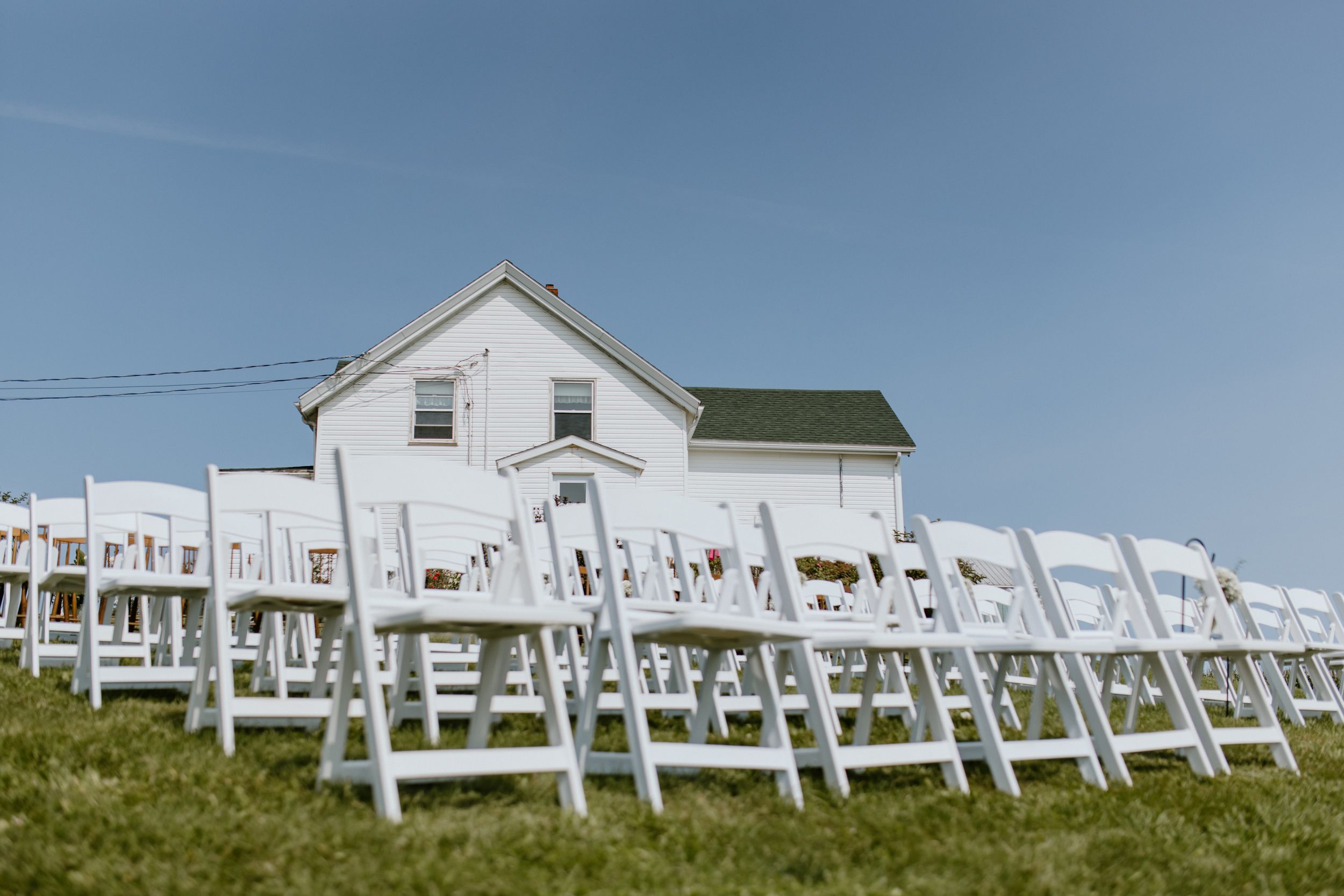 September wedding in Blomidon, Annapolis Valley, Nova Scotia Canada