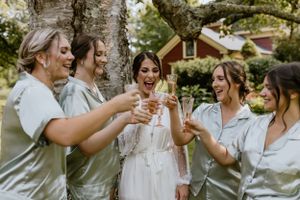 Bride and bridal party getting ready at Canning airbnb, Canning, Nova Scotia Canada