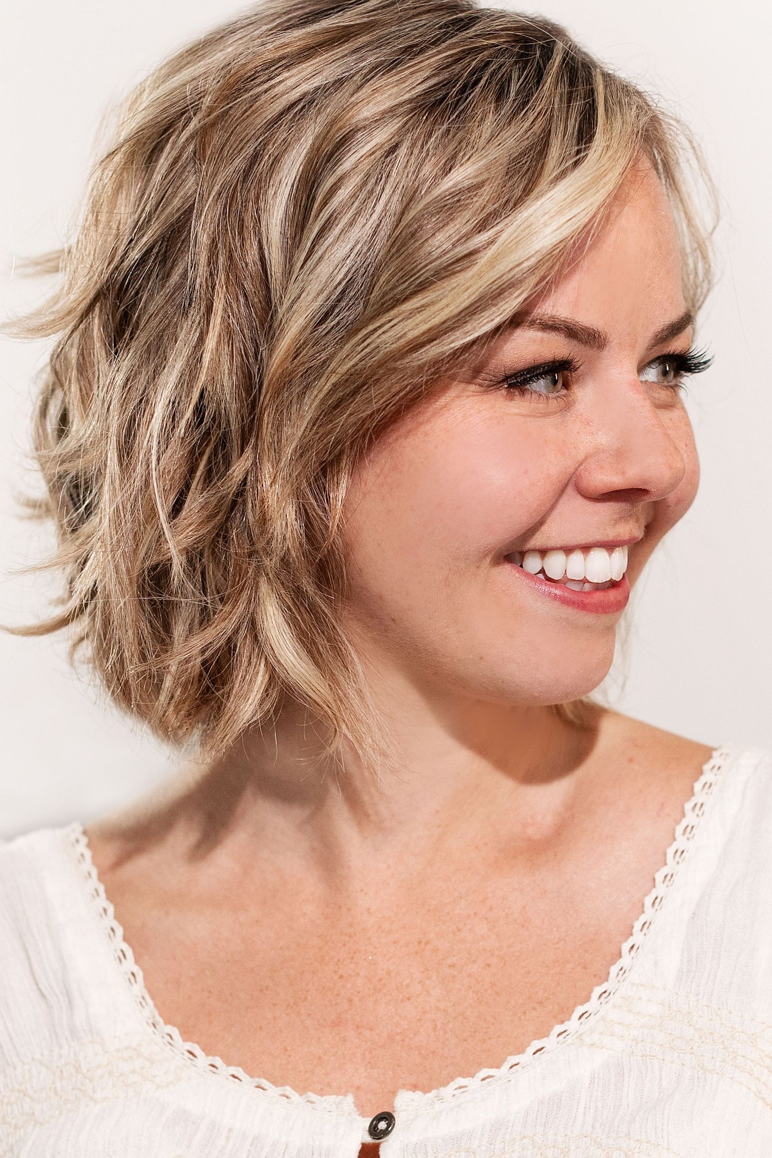 Dirty Laundry Blowout | Blow Dry Bar Barrie, ON - Glow Day Spa