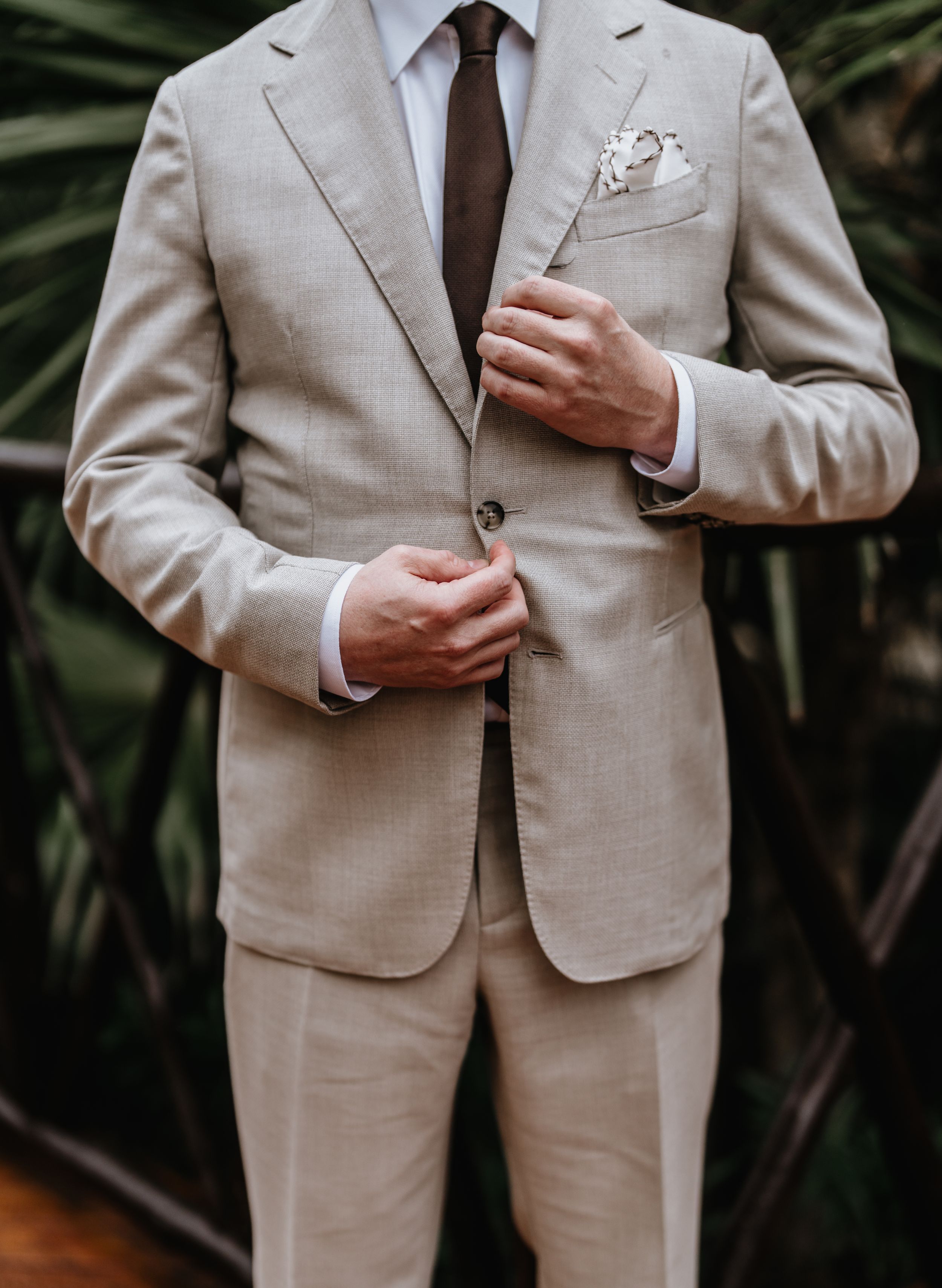Destination wedding detail photos (7 of 11)