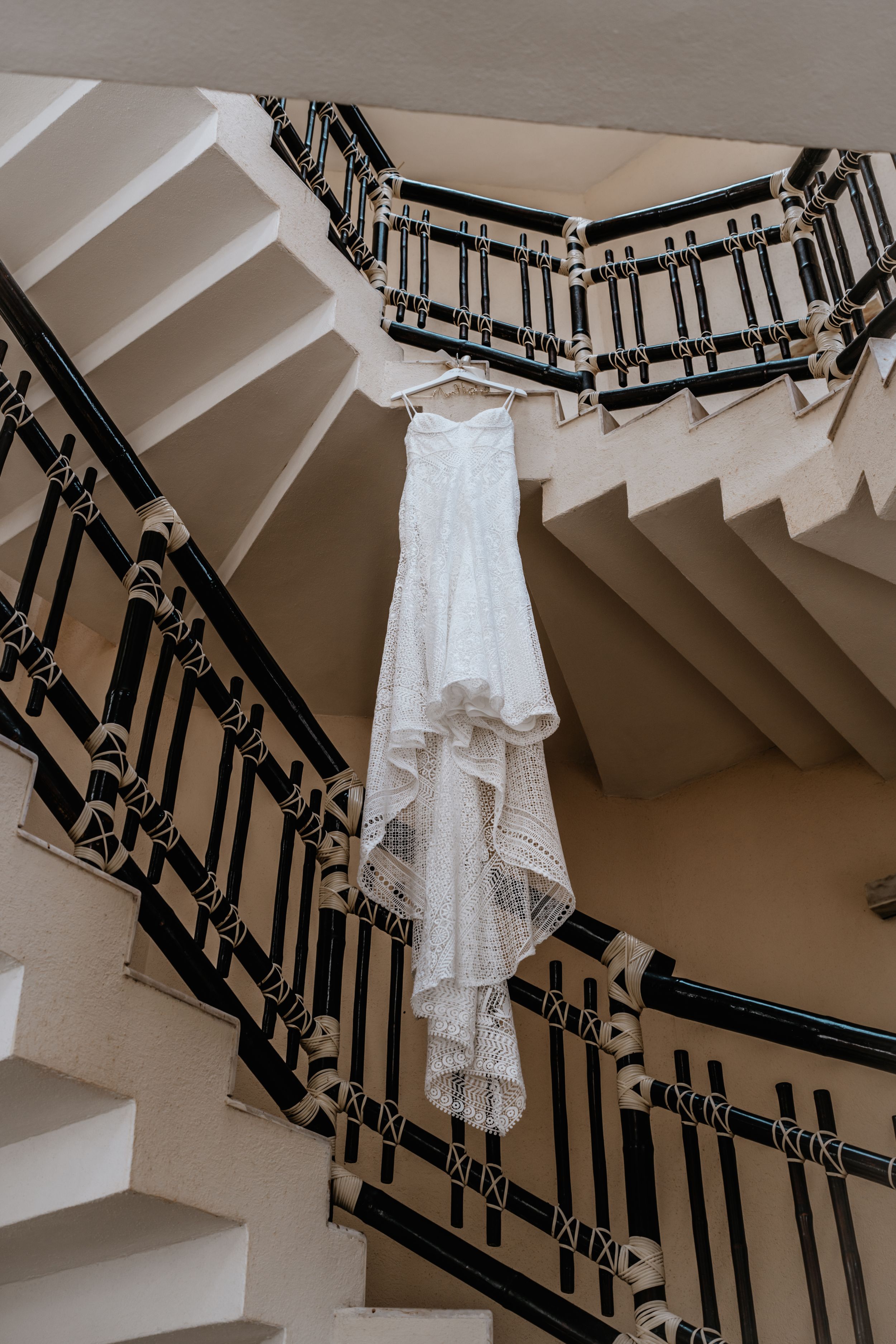 Destination wedding detail photos (10 of 11)