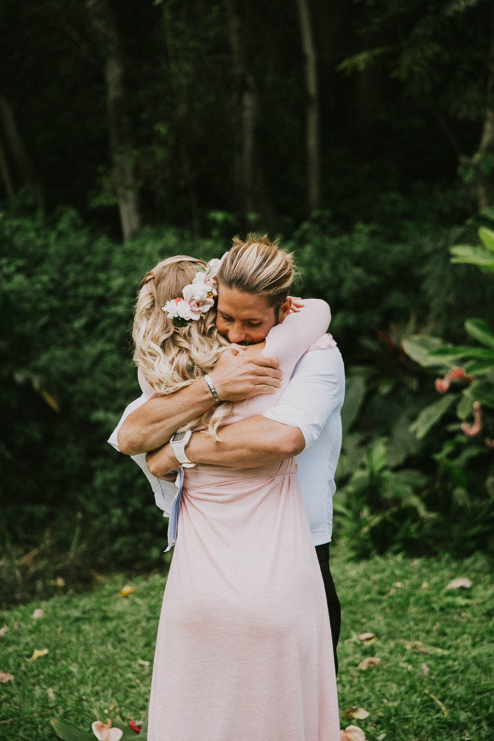 Oahu Wedding Photographer, Hawaii Wedding Photographer, Haleiwa Wedding Photographer, North Shore Oahu Photographer