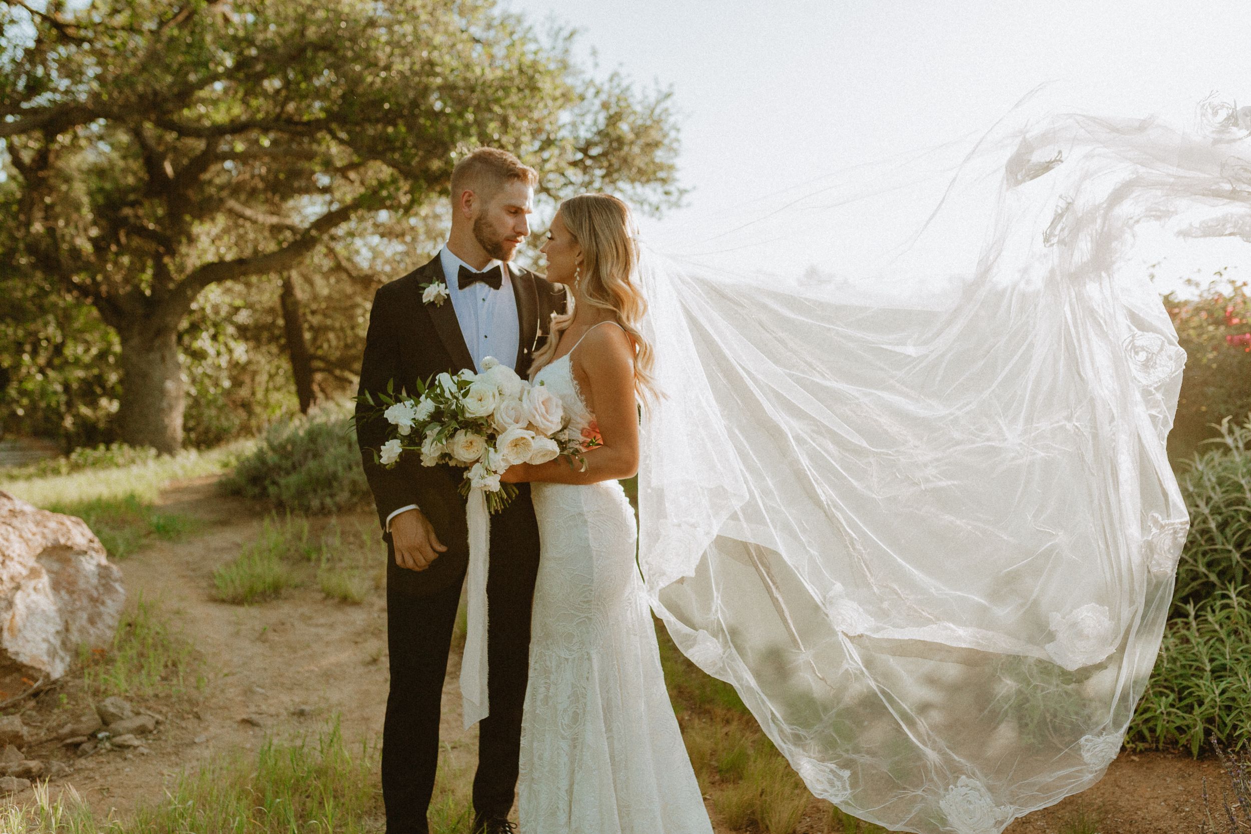 Oahu Wedding Photographer, Hawaii Wedding Photographer, Haleiwa Wedding Photographer, North Shore Oahu Photographer