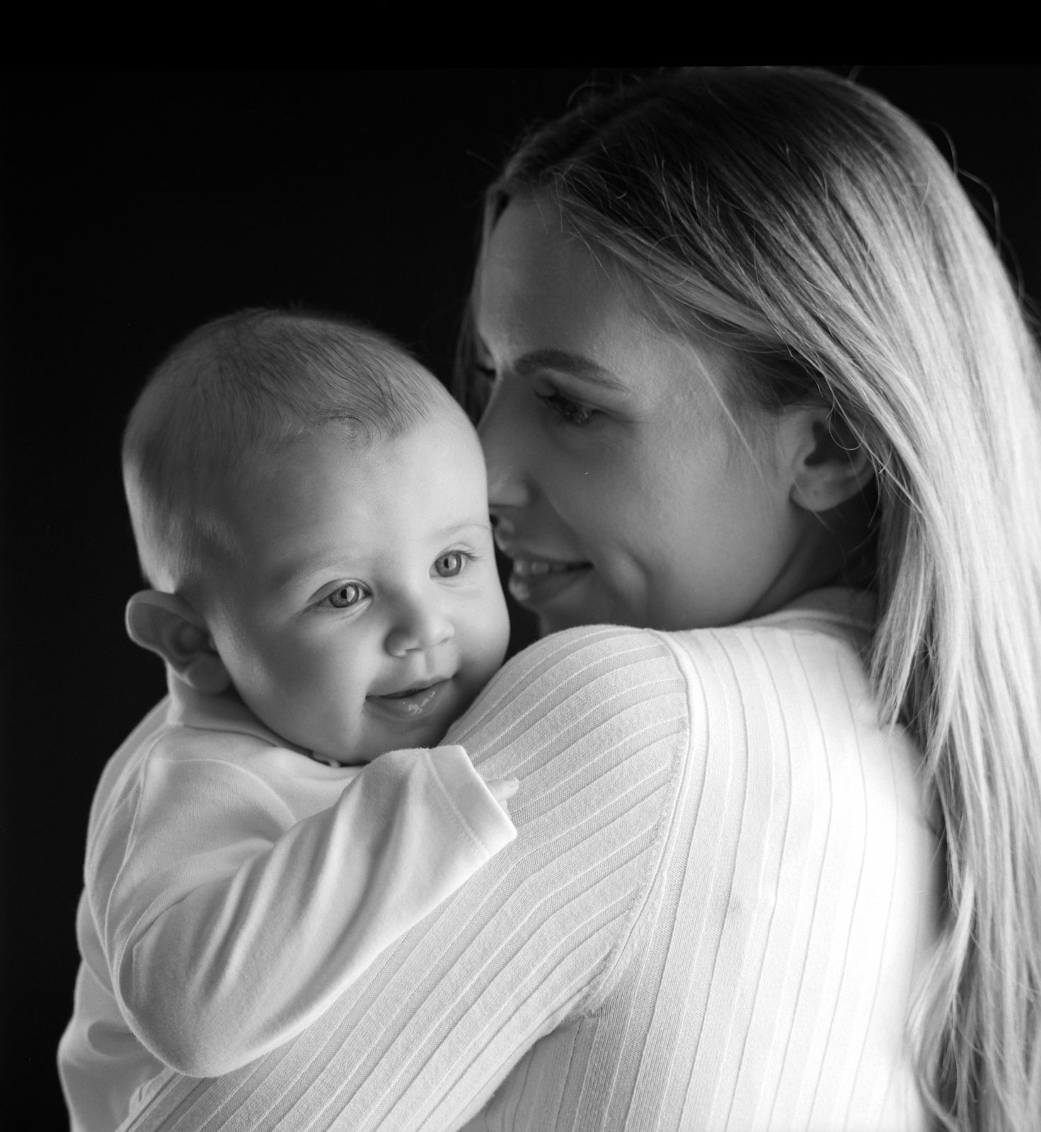 Baby Tommy with new mum Macey in his Mother and baby studio photoshoot in Derby