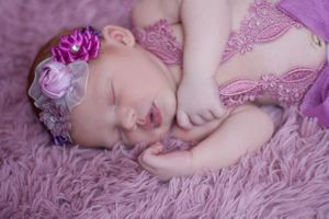 posed newborn shoot