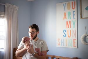 dad and son newborn cape town