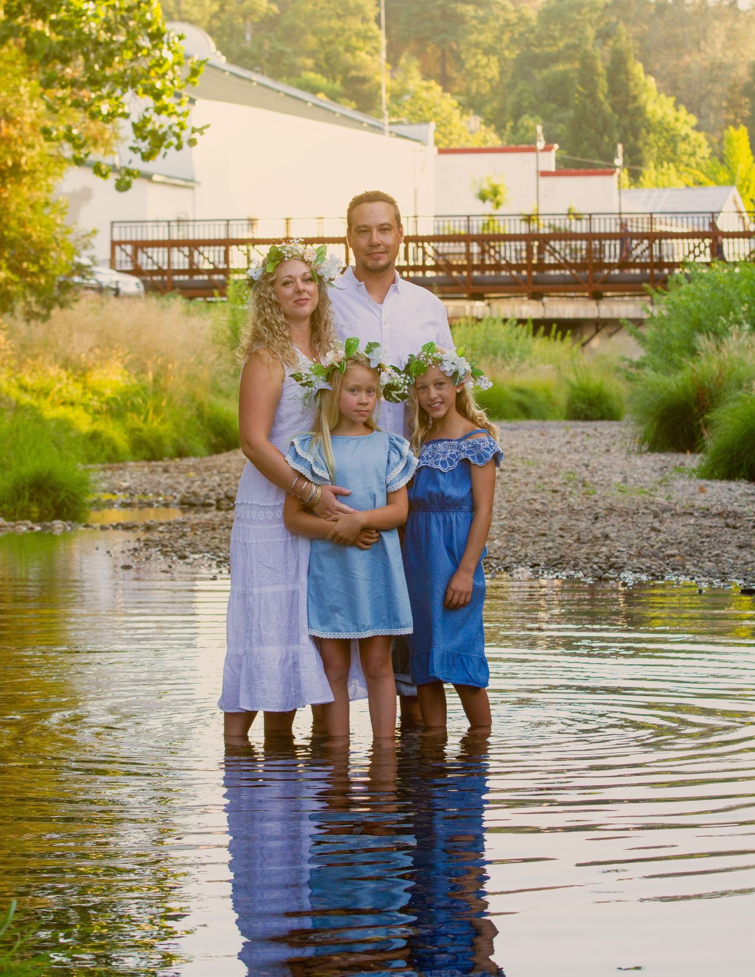 Family photoshoot, Sutter Creek CA, Gunnii Sack Photography, Creek photos