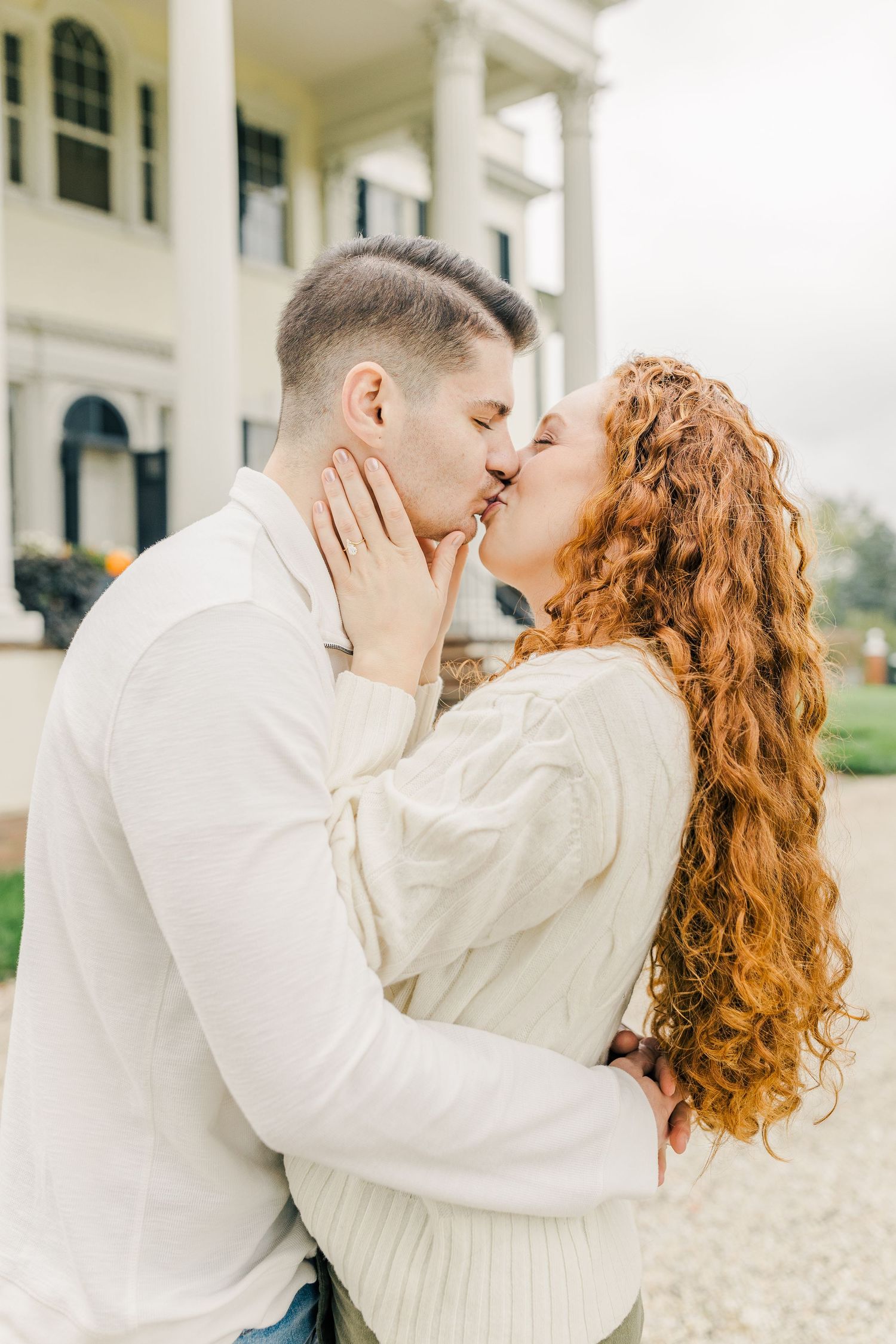 OATLANDS HISTORIC HOUSE LEESBURG VIRGINIA ENGAGEMENT PICTURES