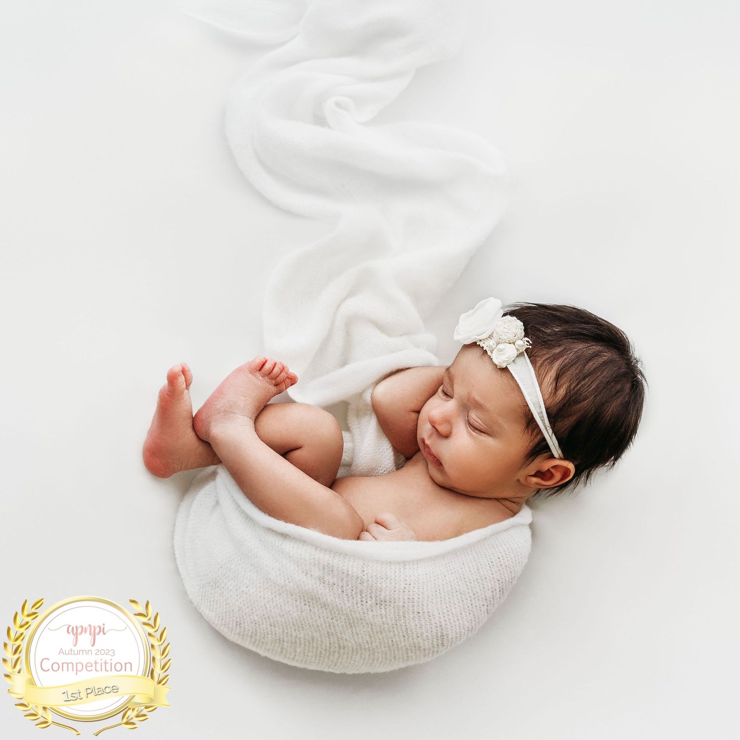 Award winning image for APNPI Newborn Photography Competition, by Jackie O Photos