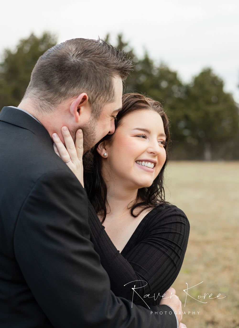 Couple in love photo session outdoors in Knoxville Tennessee
