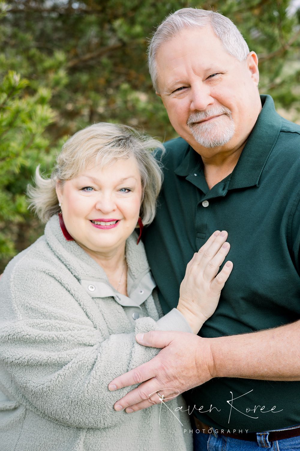 Couple in love photo session outdoors in Knoxville Tennessee