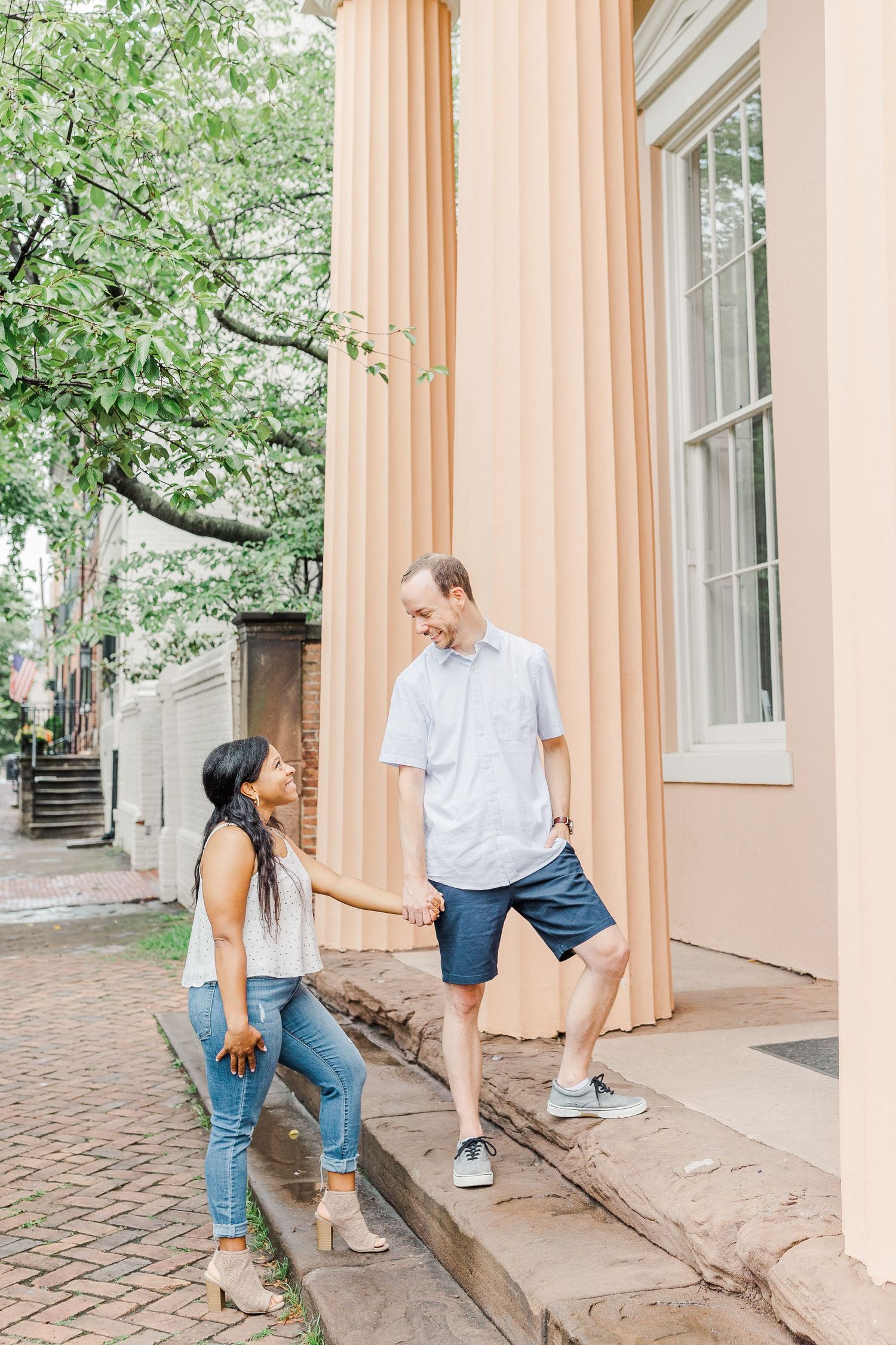 OLD TOWN ALEXANDRIA VIRGINIA ENGAGEMENT PICTURES