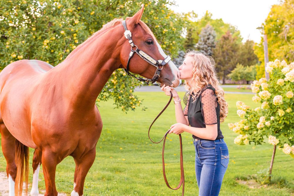 Senior photographer in Twin Cities