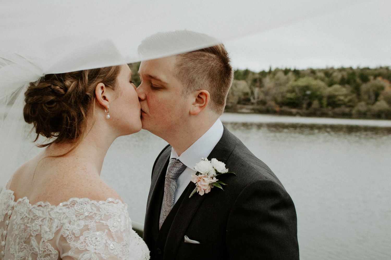 new brunswick wedding at Lily Lake