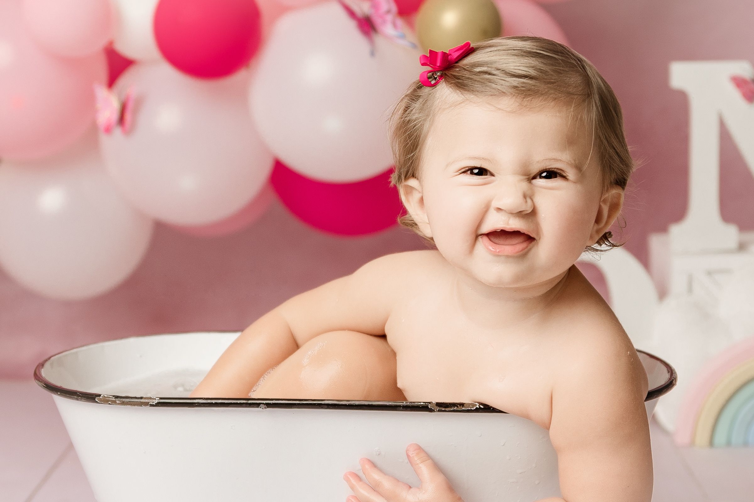 Miami cake smash photographer, milestone photography Miami, baby portrait studio Miami, cake smash photos near me Miami
