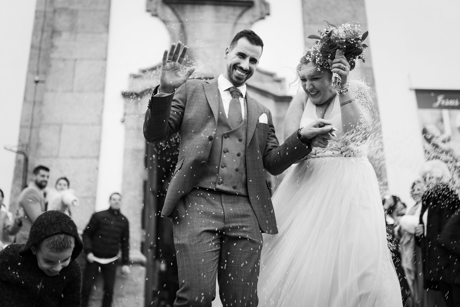 Saída de um casamento em Viana do Castelo, Portugal