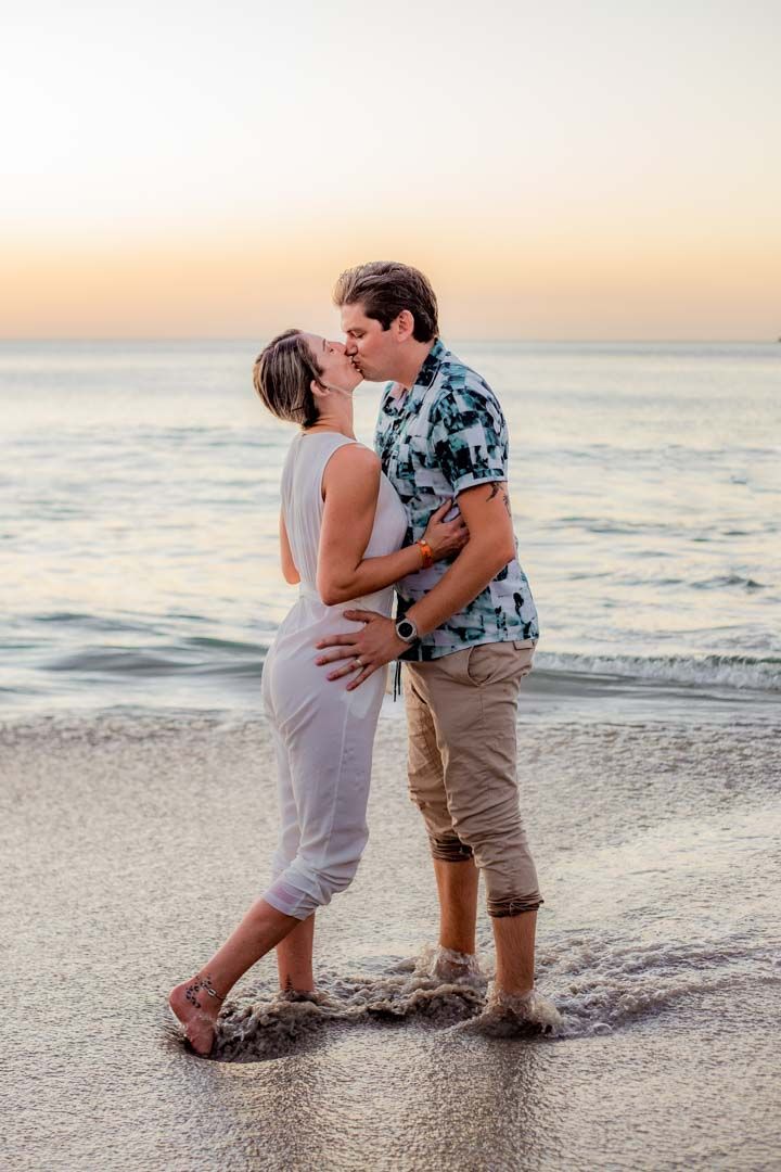 Couple Sunset Photo Shoot in Flamingo Beach
