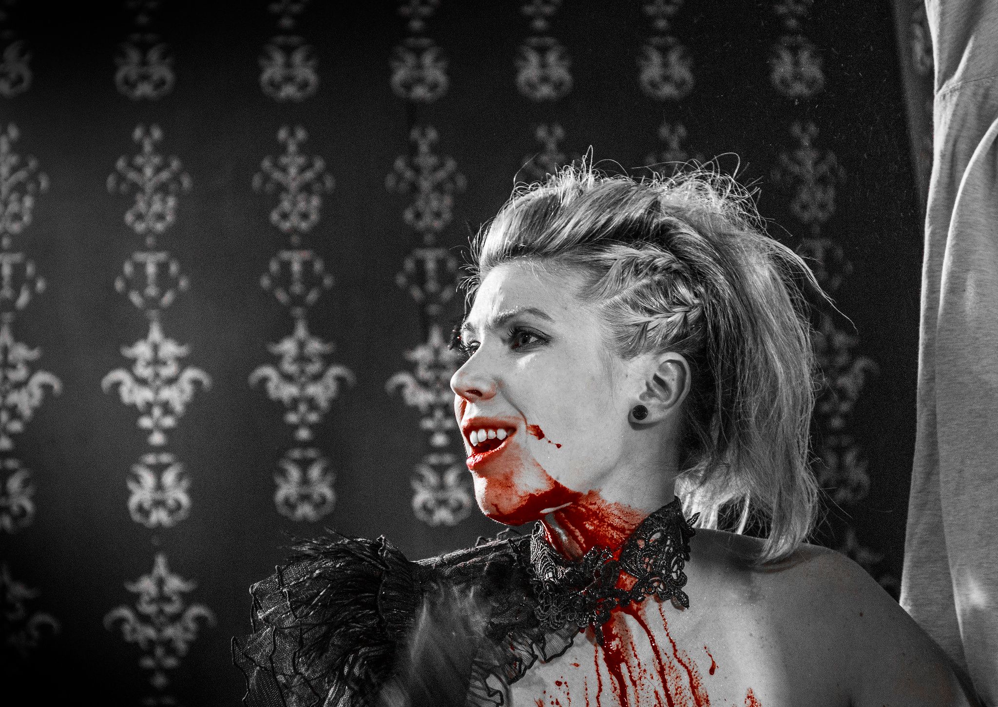Vampire Queen Haunt Photography ©Chad Foster Photography