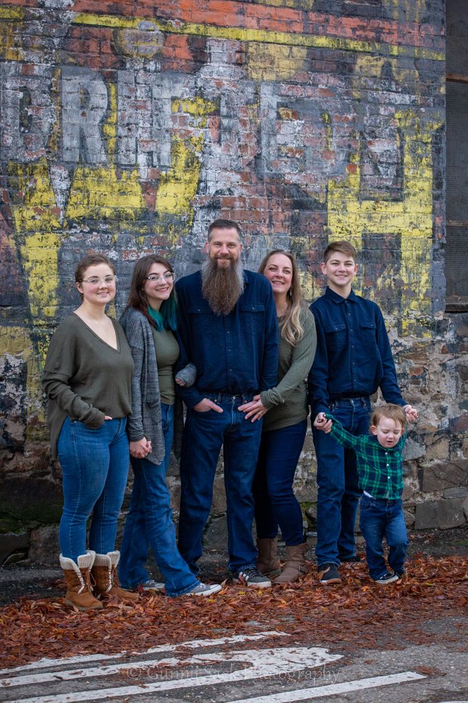 gunnii sack photography, amador county, sutter creek ca, family photos, multi generational photoshoot