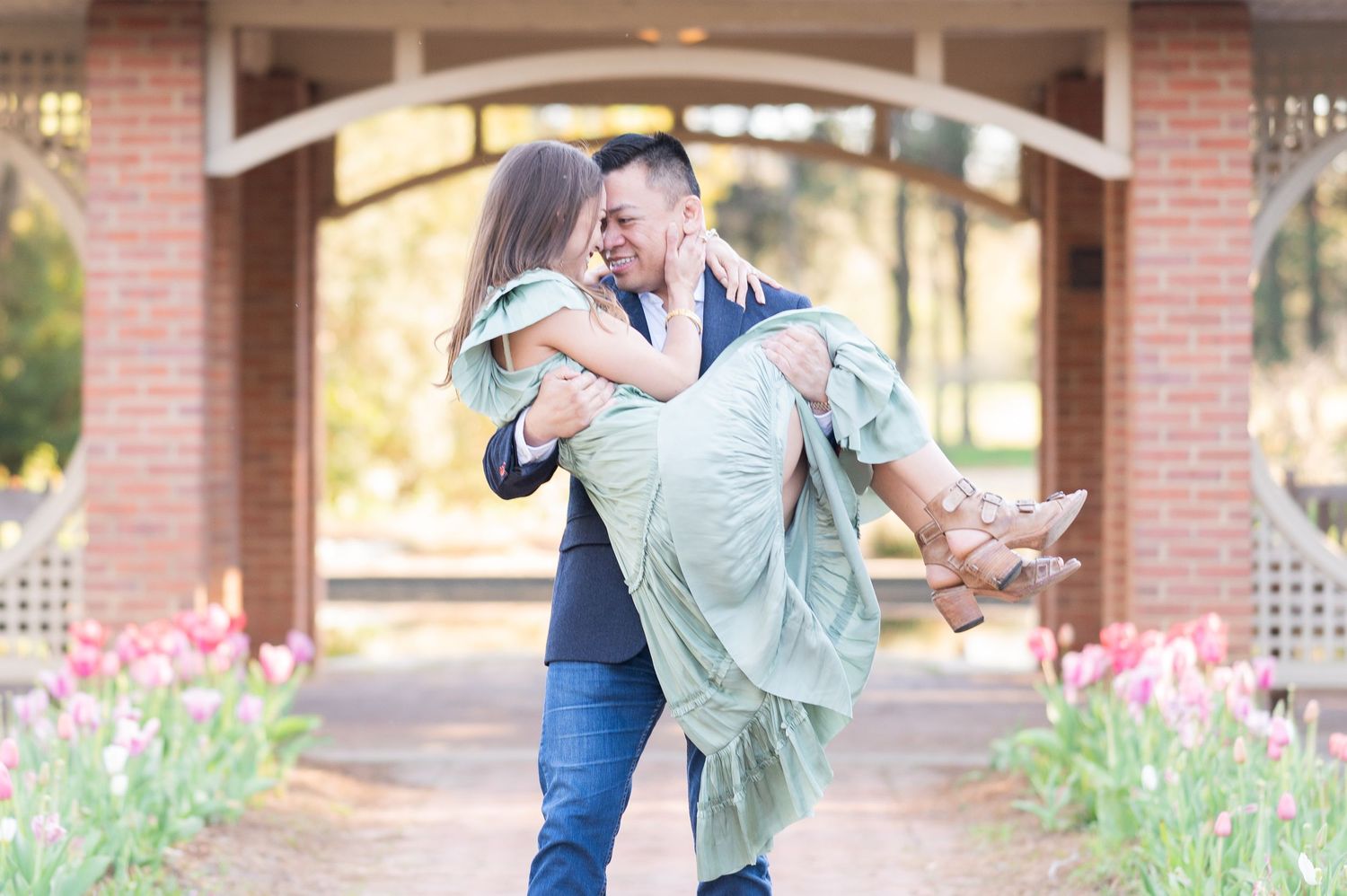 wedding photographer, engagement photographer, bride, Huntsville weddings, Huntsville Botanical Gardens, just engaged