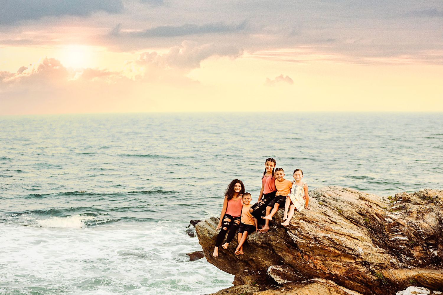 Family photographer, Rhode Island family photographer, Boston family photographer, family beach pictures, beach photos