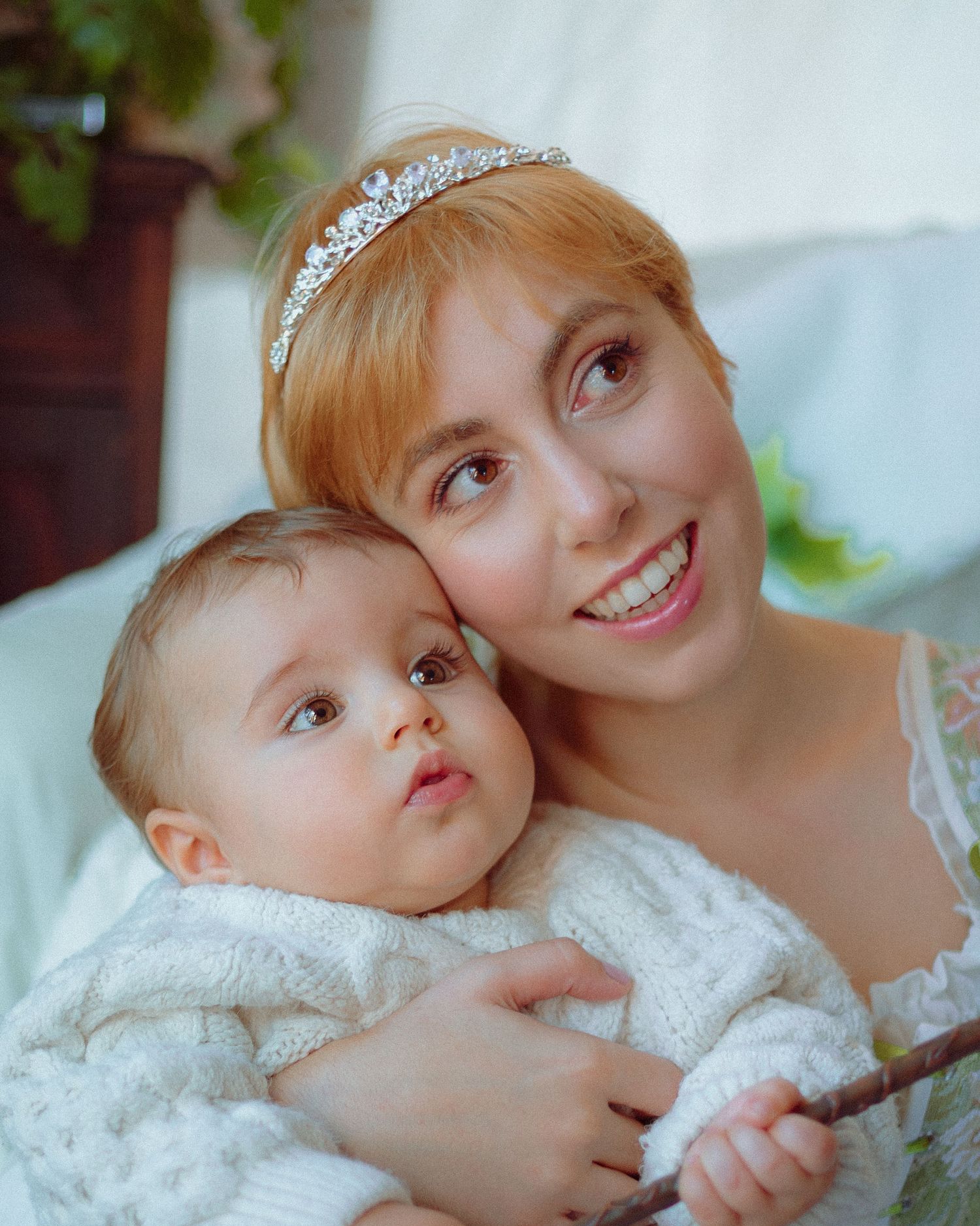bebé fada madrinha magia coroa corpete varinha conto de fadas história de encantar fairycore