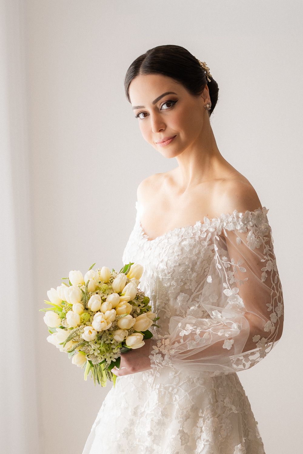 Noiva com vestido clássico no Ville La Rochelle