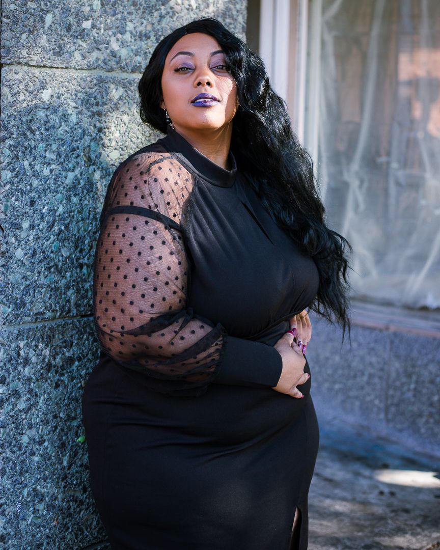 Portrait photography of a plus-sized Black woman in Tempe Arizona