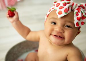 Baby Strawberry Cake Smash Bath Session Saint Louis Photography Missouri