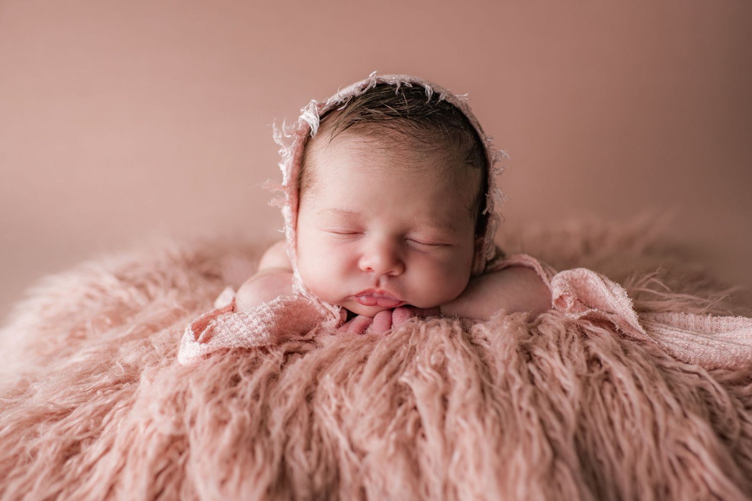 Braselton, Flowery Branch, Buford, Sugar Hill, Hoschton, Dacula 
Newborn & Family Photographer
Cake Smash, Senior Portraits, Headshots