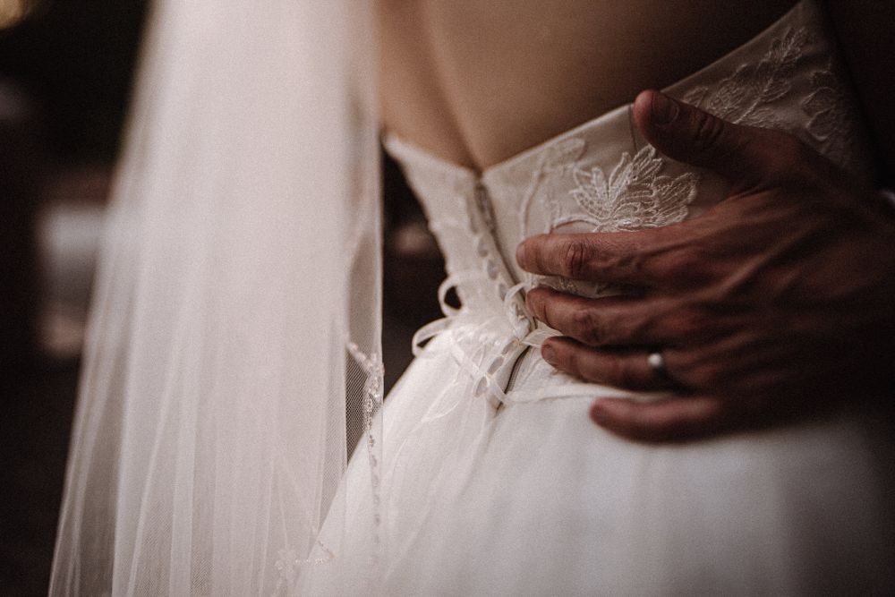 Veil shot blog by Rose and Rainbow Photography