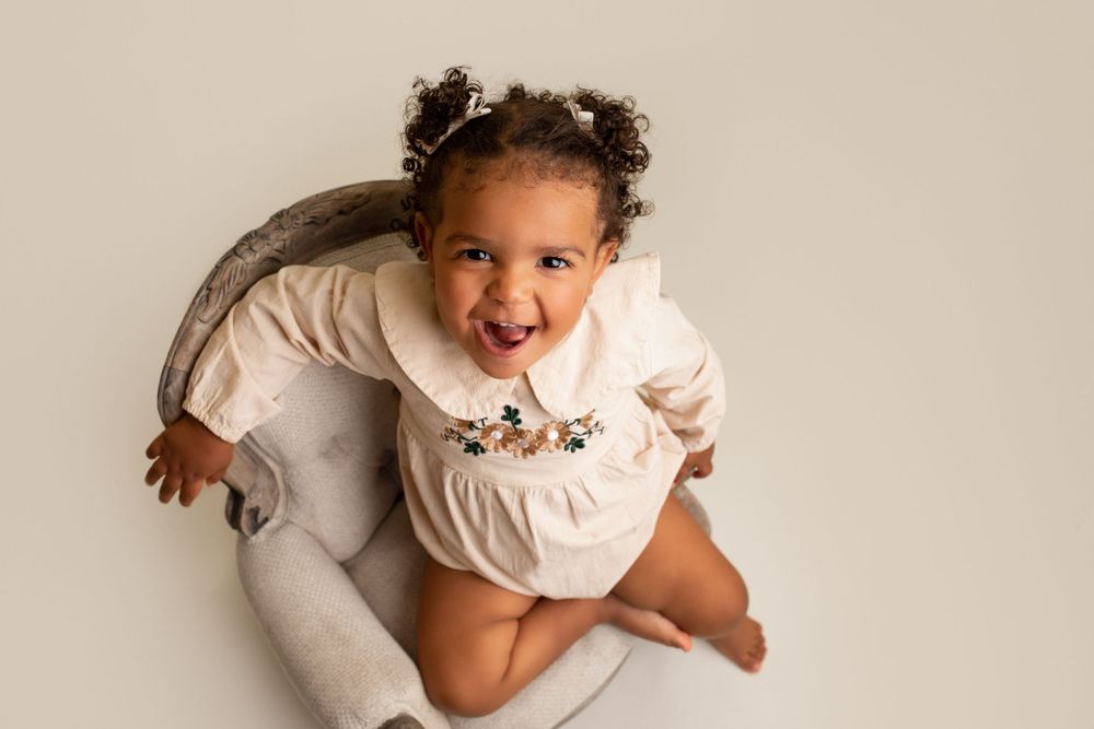 Ayrshire glasgow Renfrewshire sibling portrait photographer