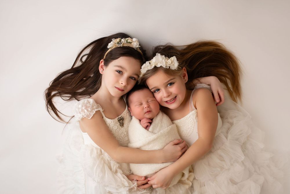 Ayrshire glasgow Renfrewshire sibling newborn photographer