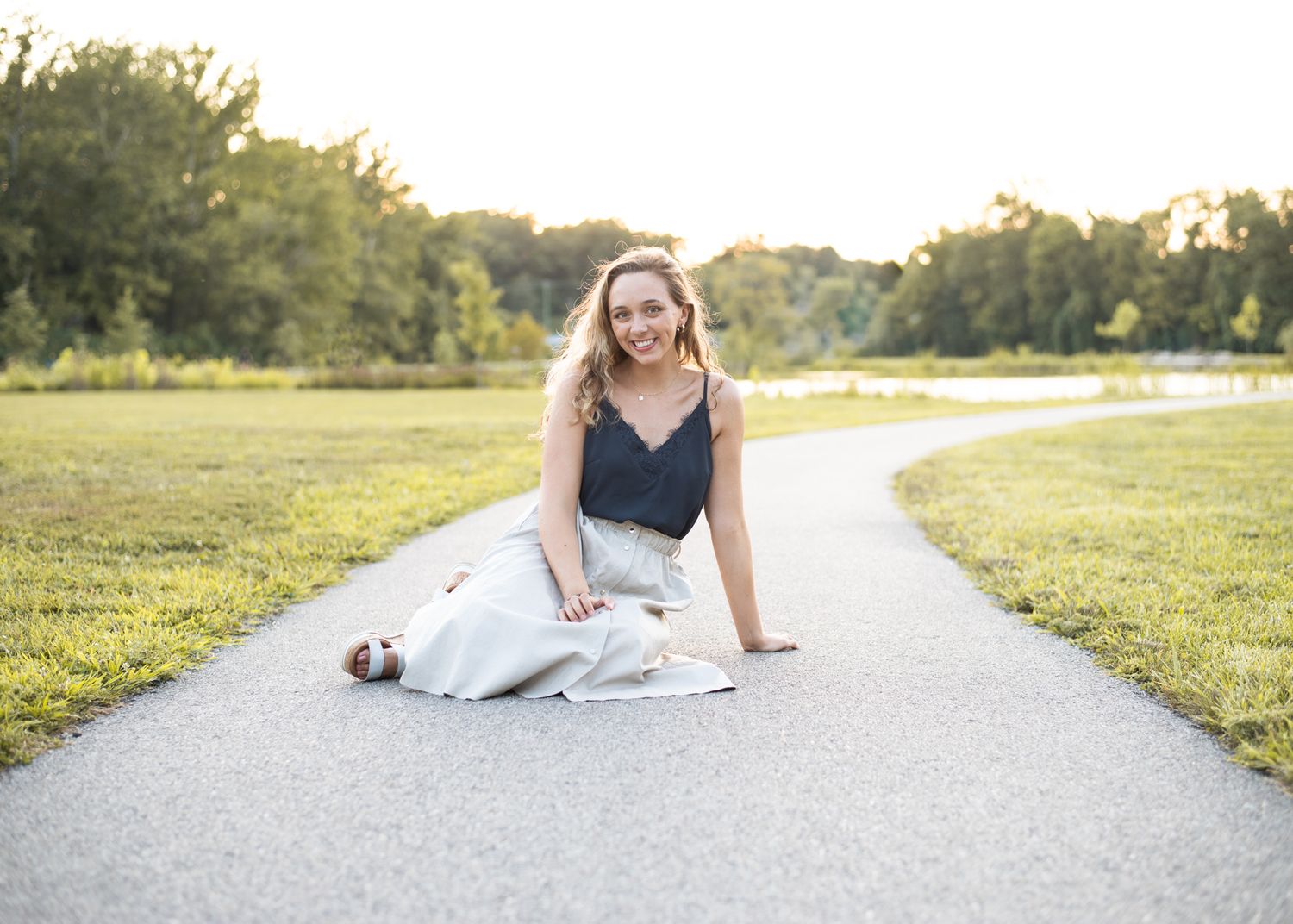 Photo of a young woman in late summer by St. Louis Photographer Isabel Nolan.