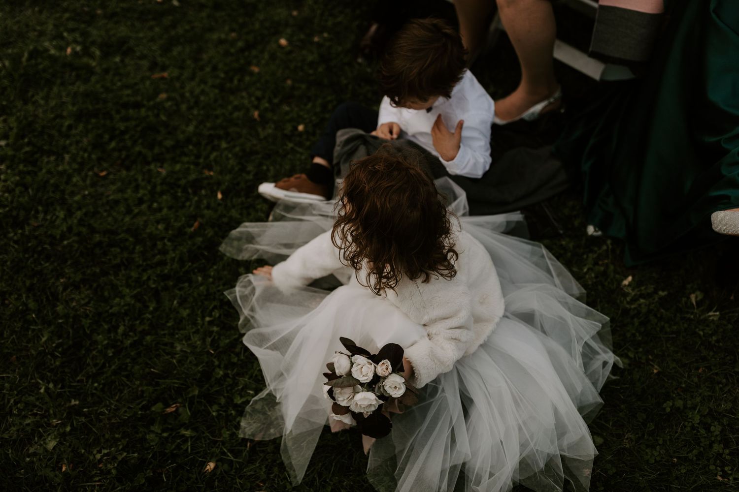 earth to table farm wedding photography candid