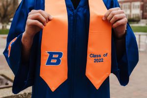 Boise, Idaho Senior Graduation Portrait