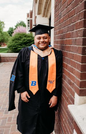 Boise, Idaho Senior Graduation Portrait