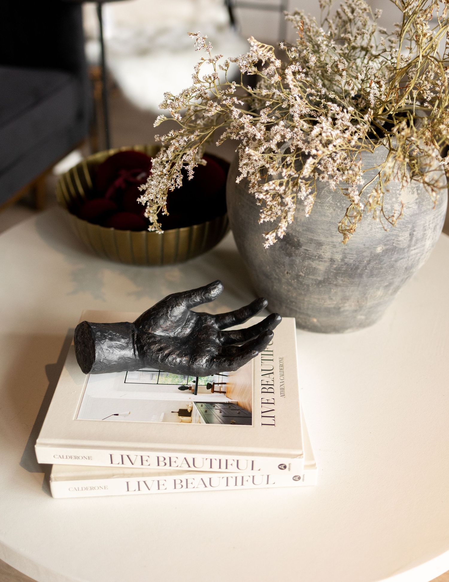 home decor photos at willow and lace home with captured by Thea photography in mount Brydges