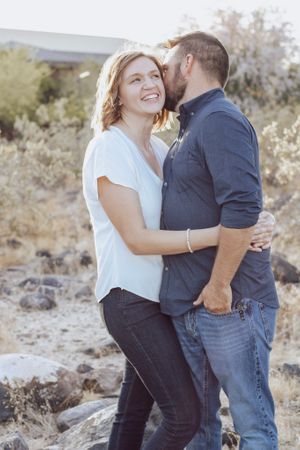 Couples photographer in Knoxville. Couples photo shoot. Anniversary photo shoot. Outdoor couples photographer.